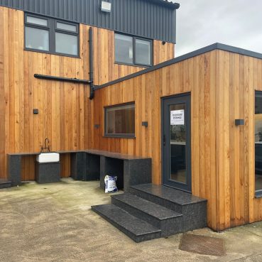 Meridian Exterior Image